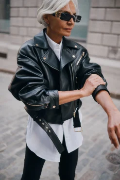 Femme LAMARQUE DYLAN Veste Moto Raccourcie En Cuir Avec épaules Matelassé