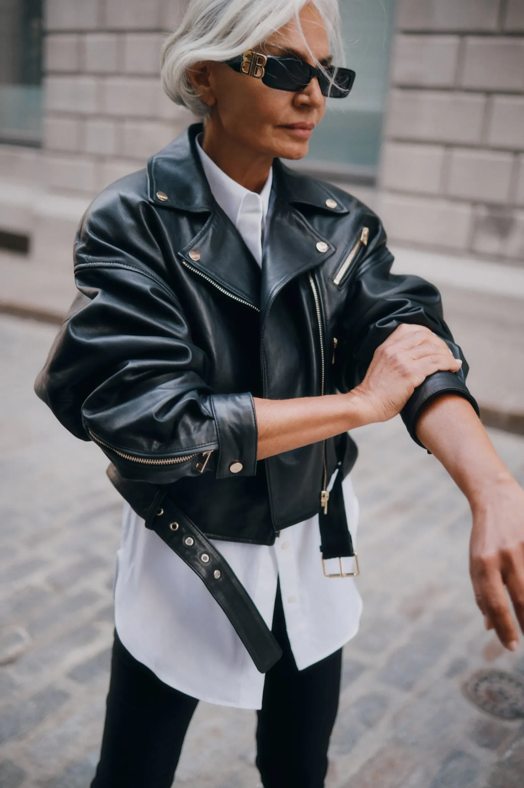 Femme LAMARQUE DYLAN Veste Moto Raccourcie En Cuir Avec épaules Matelassé