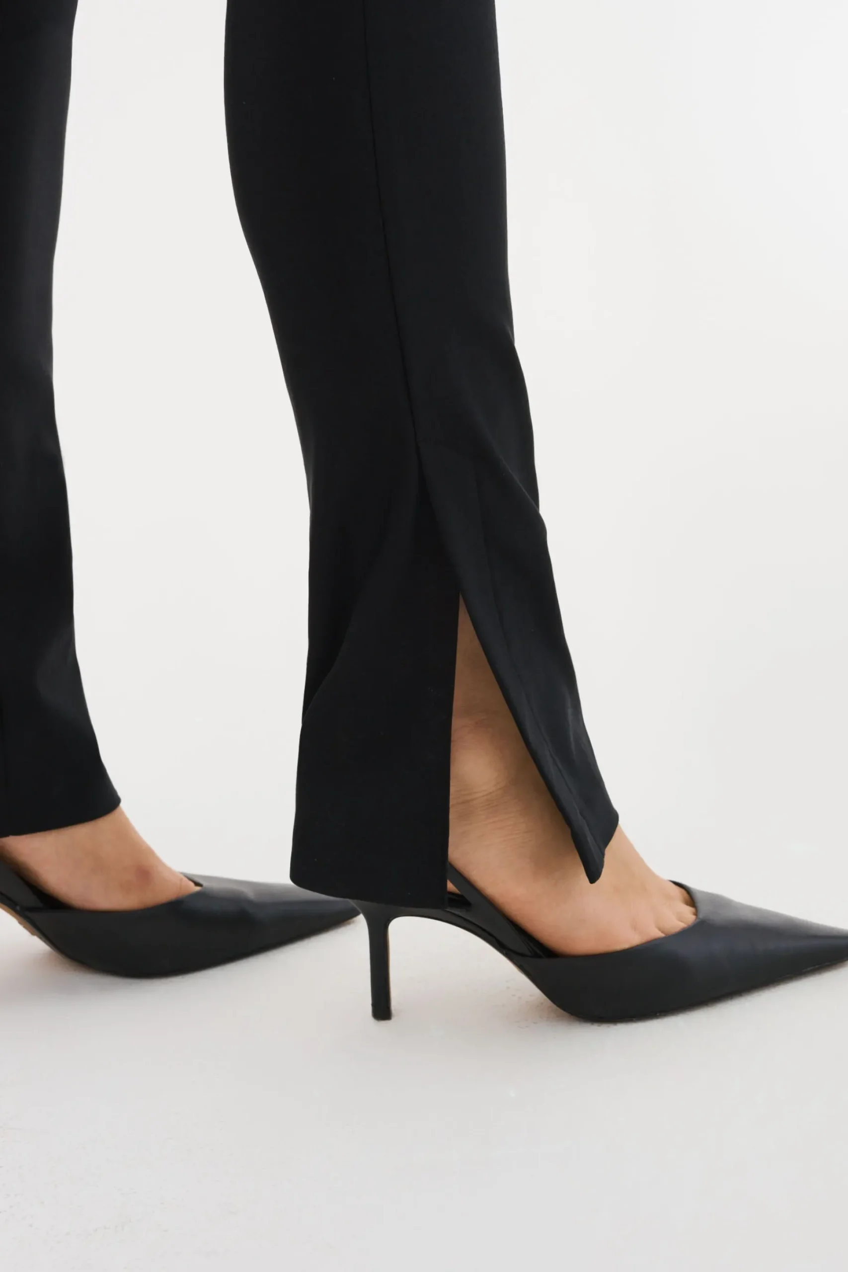 Femme LAMARQUE JADYN | Pantalon En Sergé Extensible