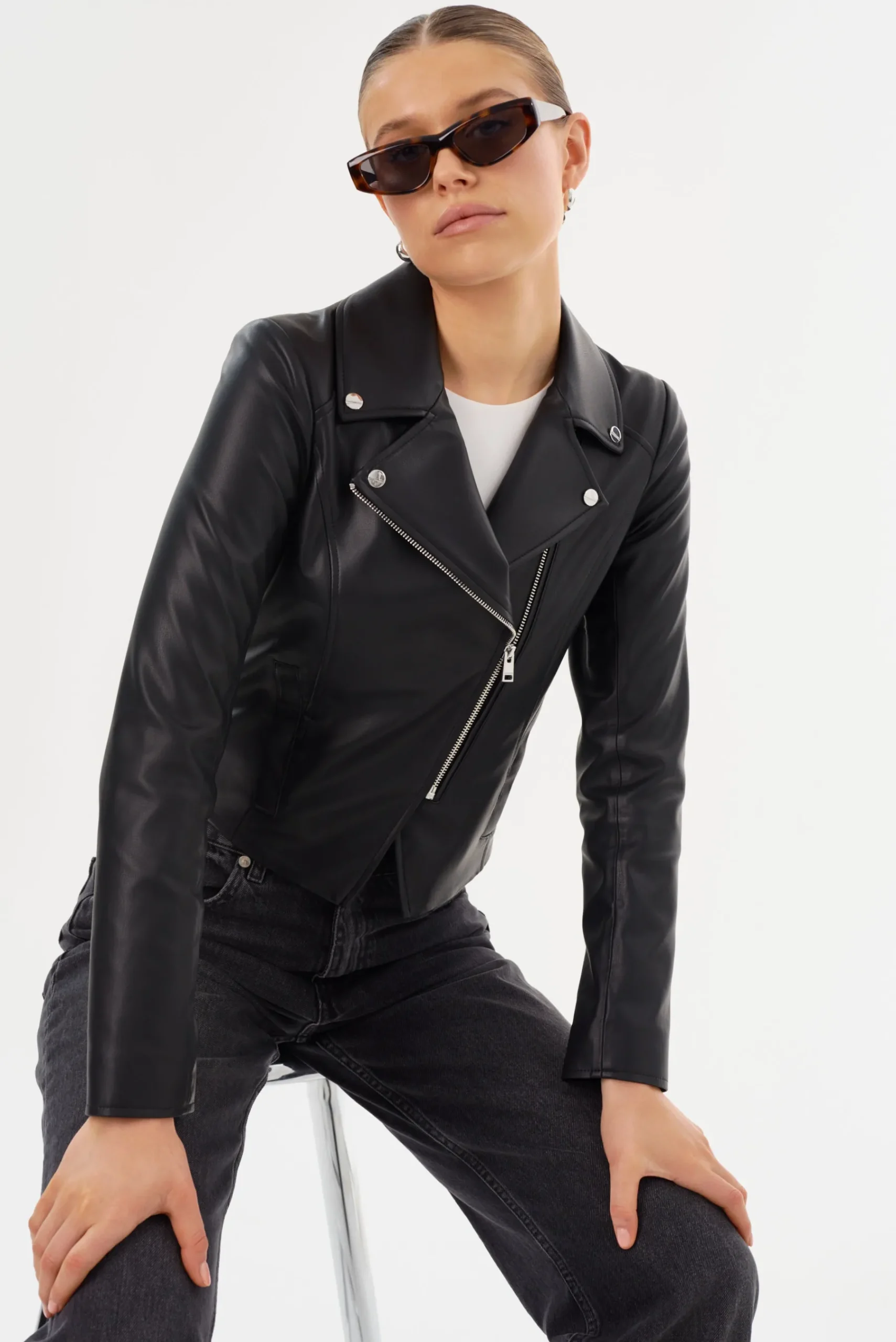 Femme LAMARQUE PASCALE | Fitted Faux Leather Jacket